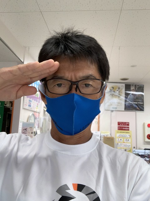 1E27D808-2392-4F3D-8CD1-558327515D22