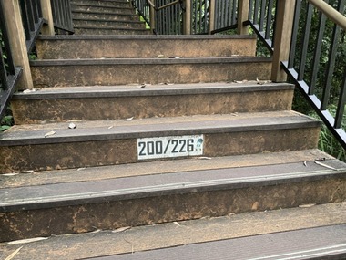 200