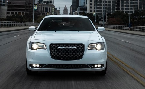 2015-chrysler-300s