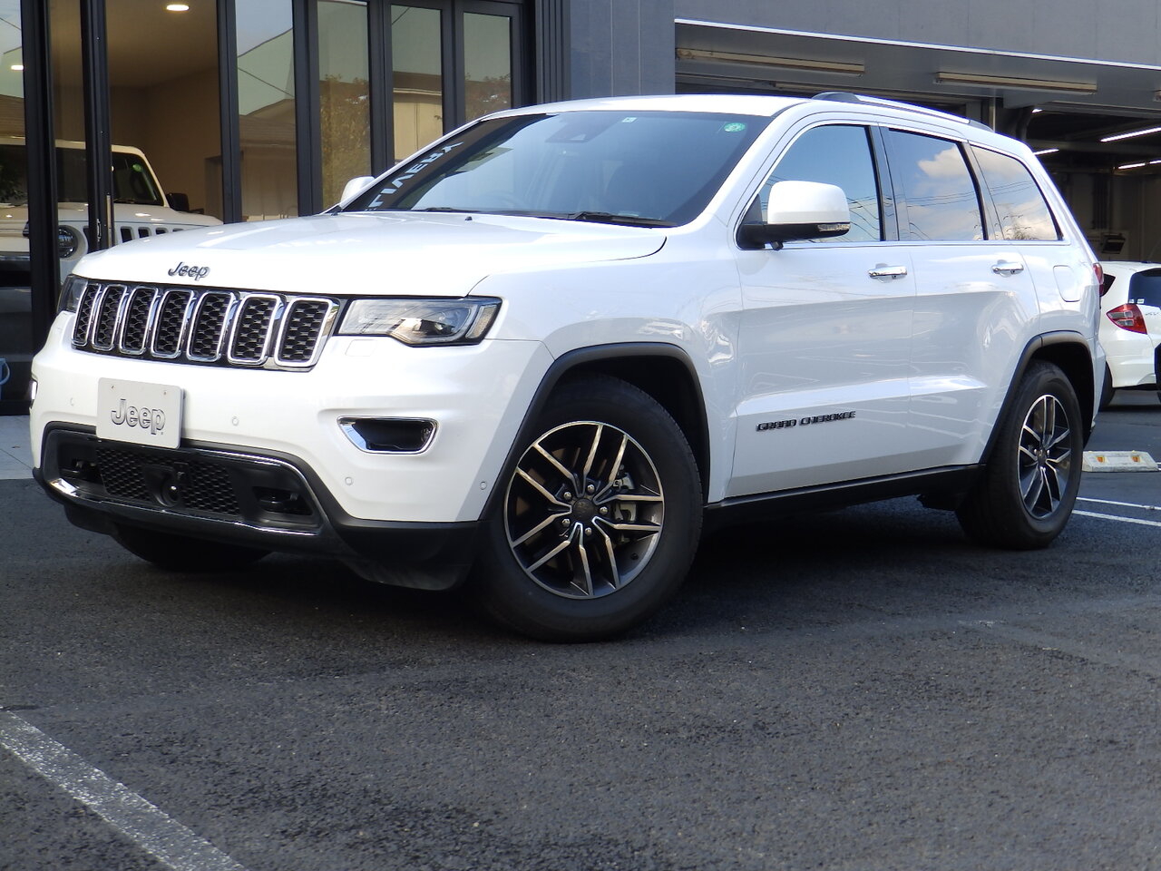 お車の需要が高まっているので ジープ府中スタッフブログ Jeep Official Dealer Site