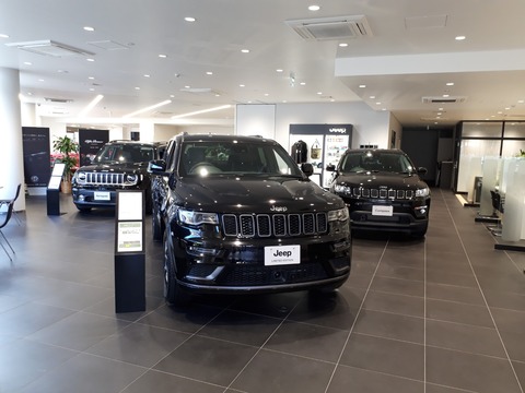 Fotor_160358419393861