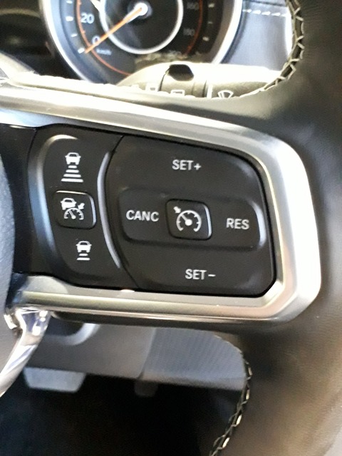 レーダークルーズ取説 Jeep Wrangler Sahara ジープ池袋 ジープ池袋 Jeep A Gogo レーダークルーズ取説 Jeep Wrangler Sahara ジープ池袋 ジープ池袋 Jeep A Gogo