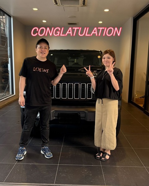 C8E32C2A-2C94-4FFA-97A6-F1027651BC18