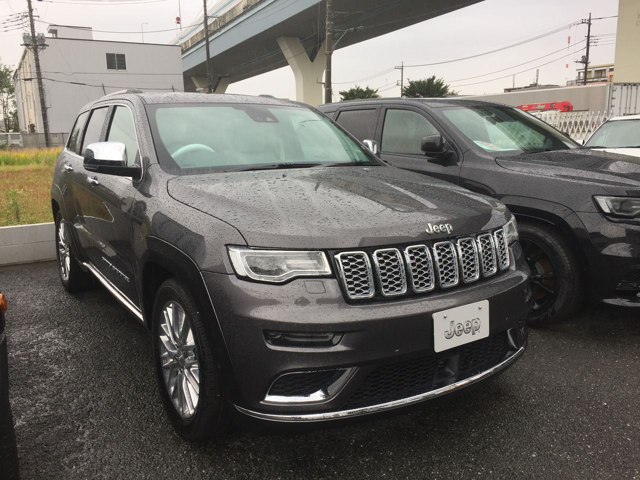 ジープ浦和 グランドチェロキー 限定車 キャンペーン情報 うらわでわらう ジープ浦和