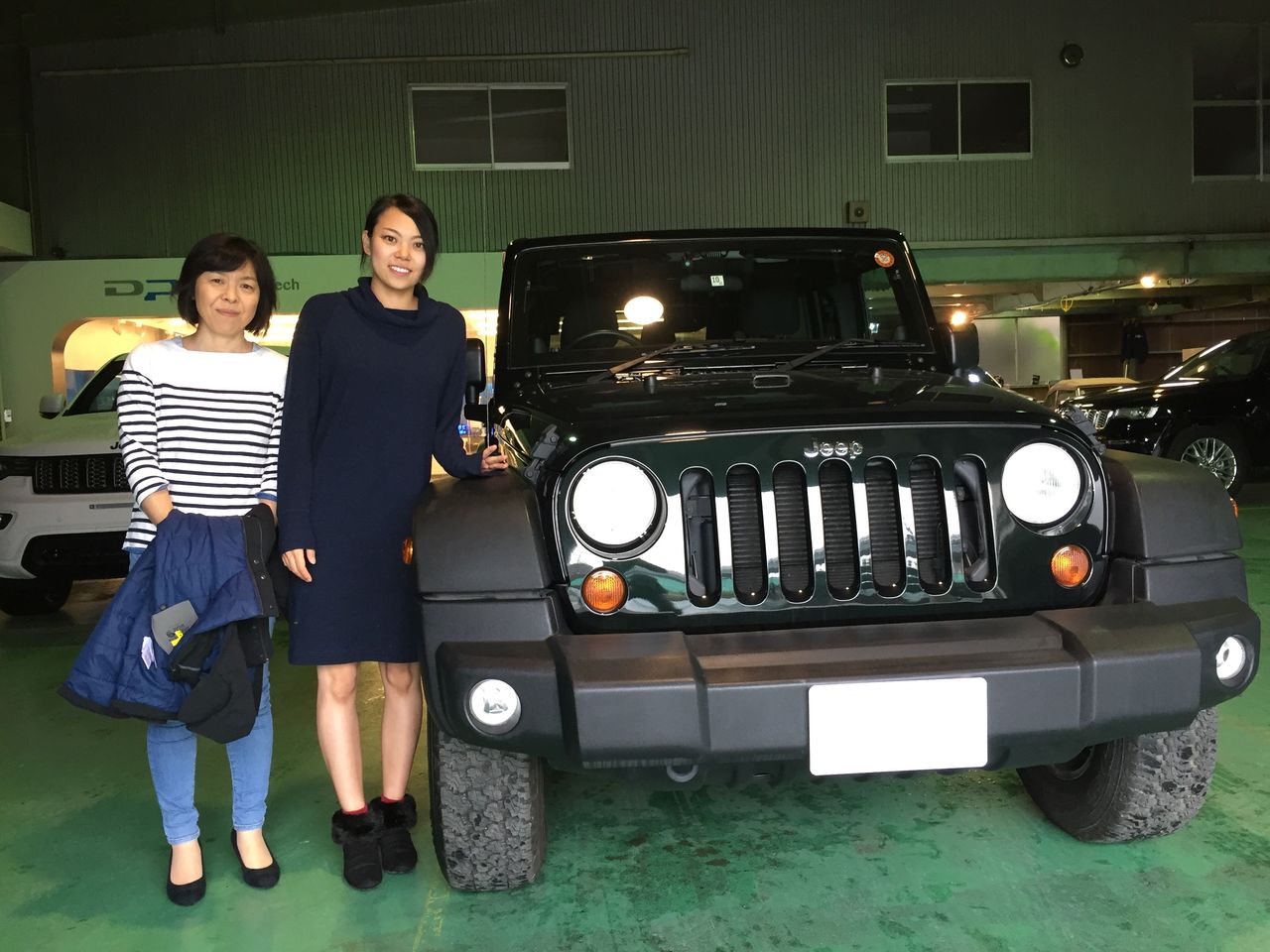 Jeep浦和 ｗｒａｎｇｌｅｒ ｕｎｌｉｍｉｔｅｄ ｓｐｏｒｔ 御納車ありがとうございます うらわでわらう ジープ浦和