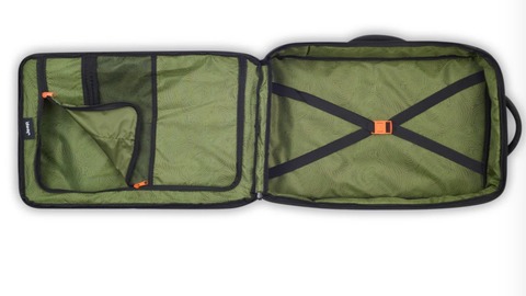 スーツケース中