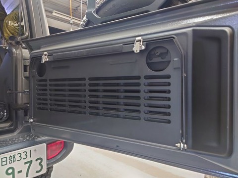 B9D0B6C4-7EFF-4D05-A33F-0E70FF51C11B