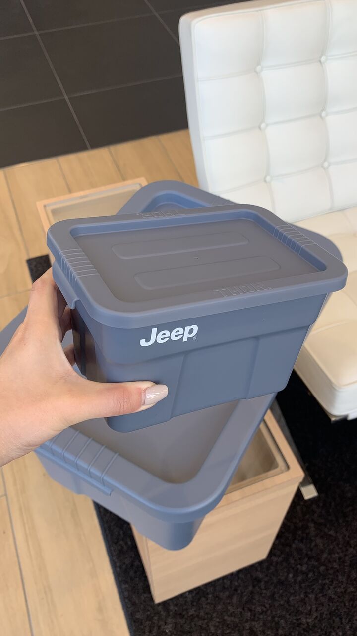 一押し】Jeep®×THOR コンテナボックス｜ジープ武蔵野スタッフブログ