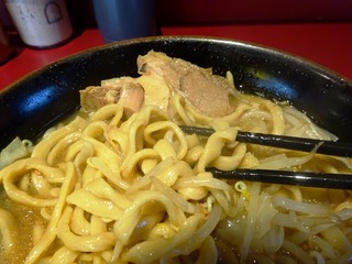 ブタと麺