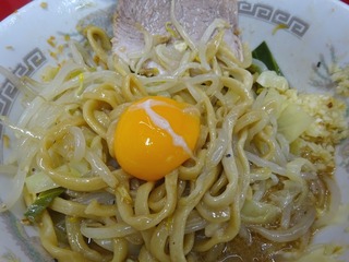 卵黄投入