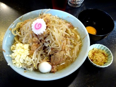 ラーメン(麺少なめ生玉子)+生姜ダレ