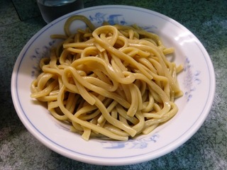 麺の皿