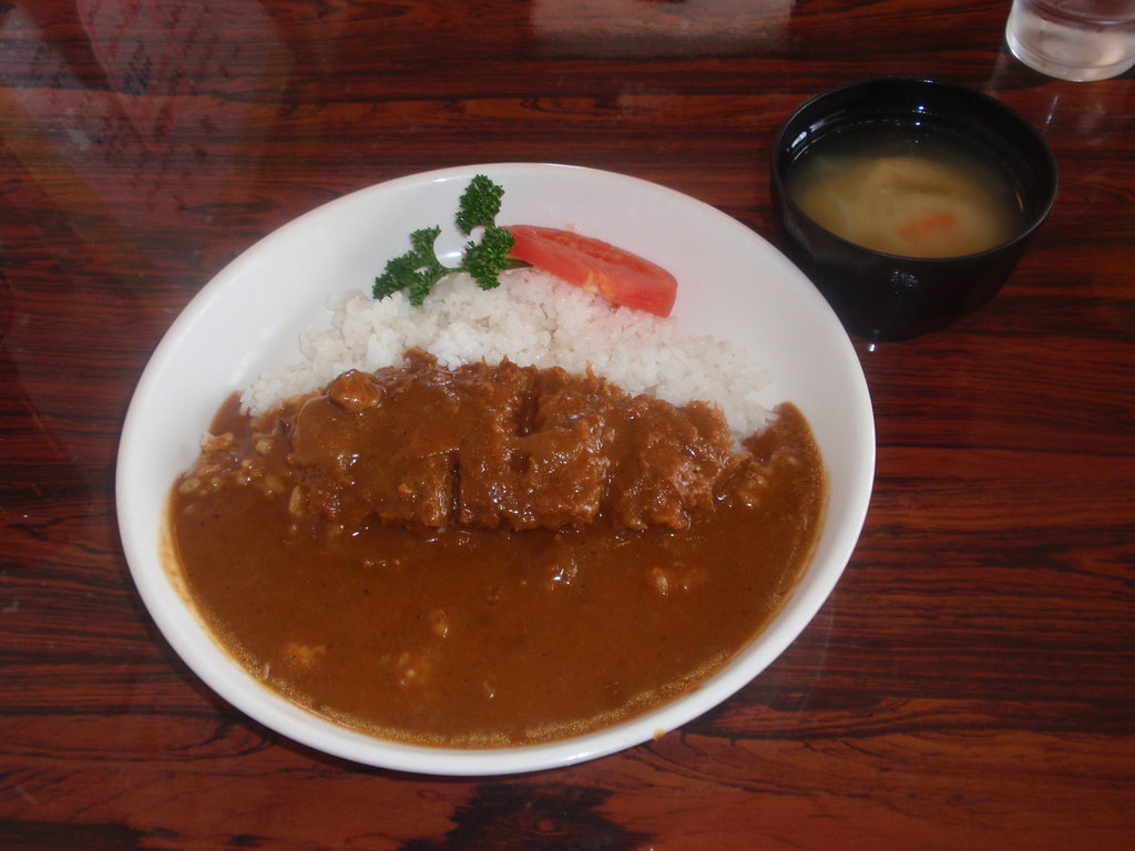 あけぼの 京成津田沼 パープルの カレーなる日々 に乾杯