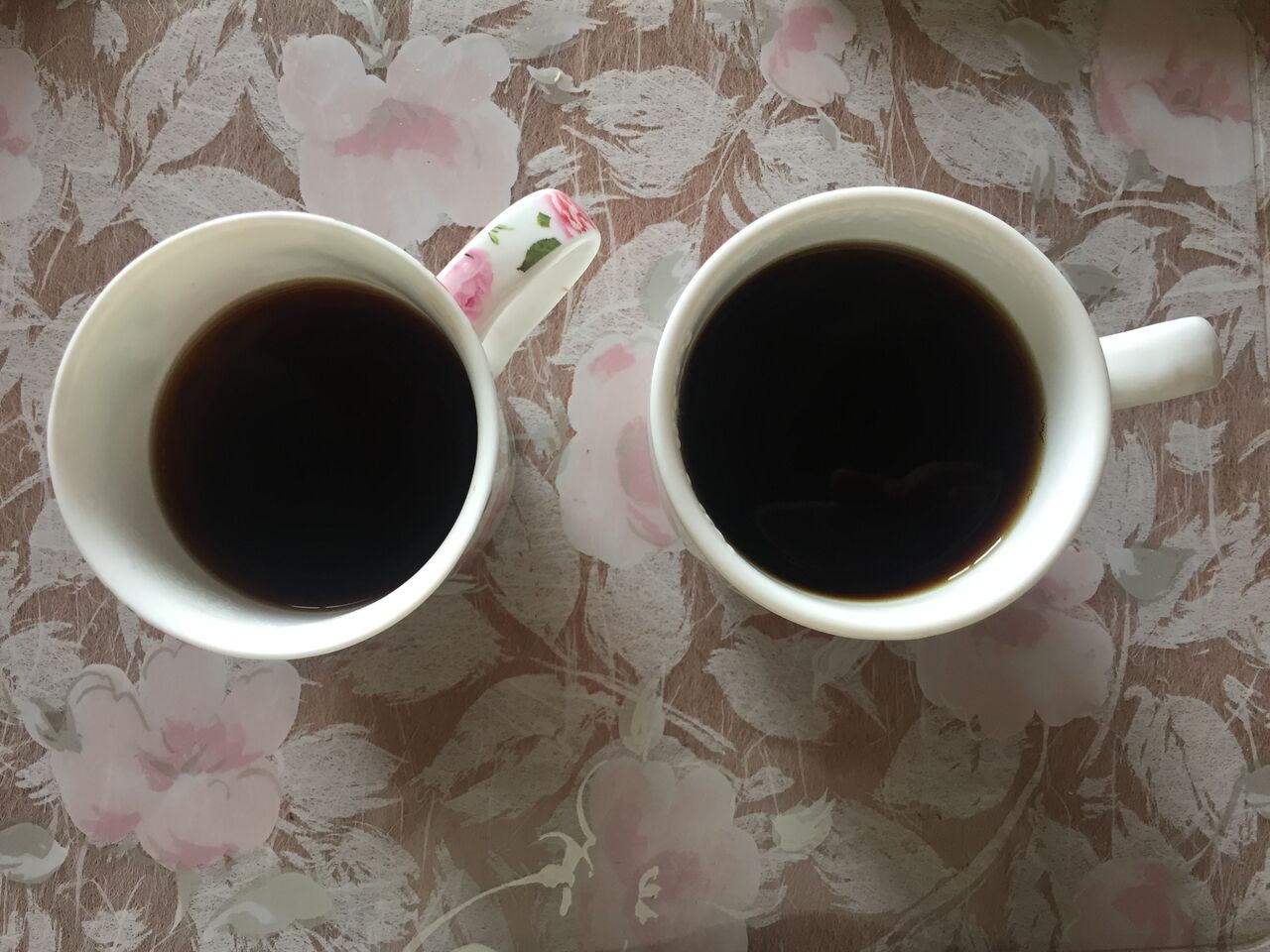 黒い飲み物ばかり Chihiroのつぶやき 黒い飲み物ばかり Chihiroのつぶやき