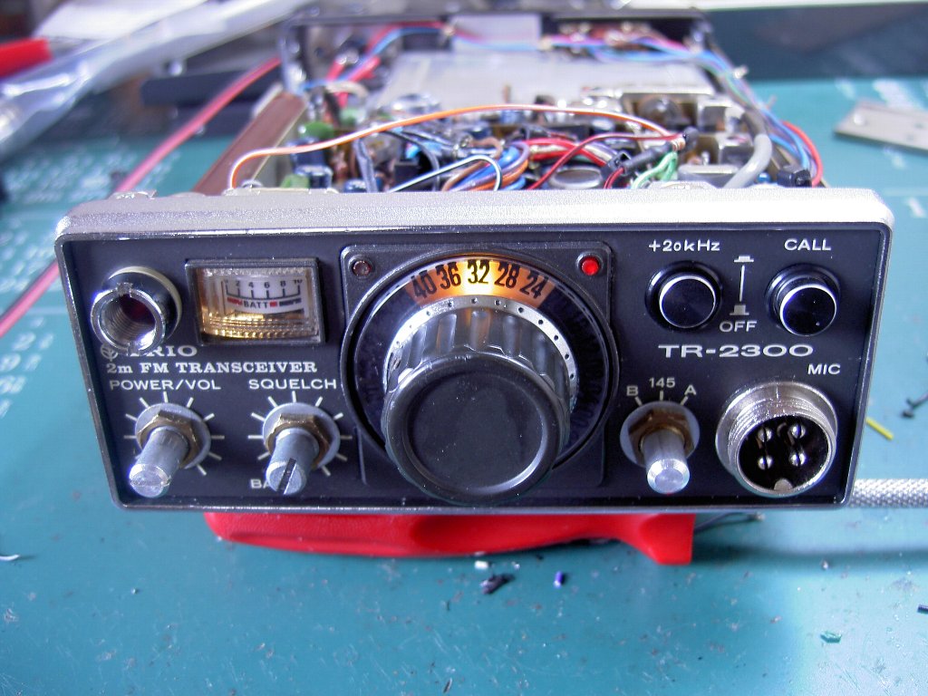 トリオ、TRIO,2m,FMハンディー機、TR2300　動作品 トリオ、TRIO,2m,FMハンディー機、TR2300 動作品 TRIO・TR-2300