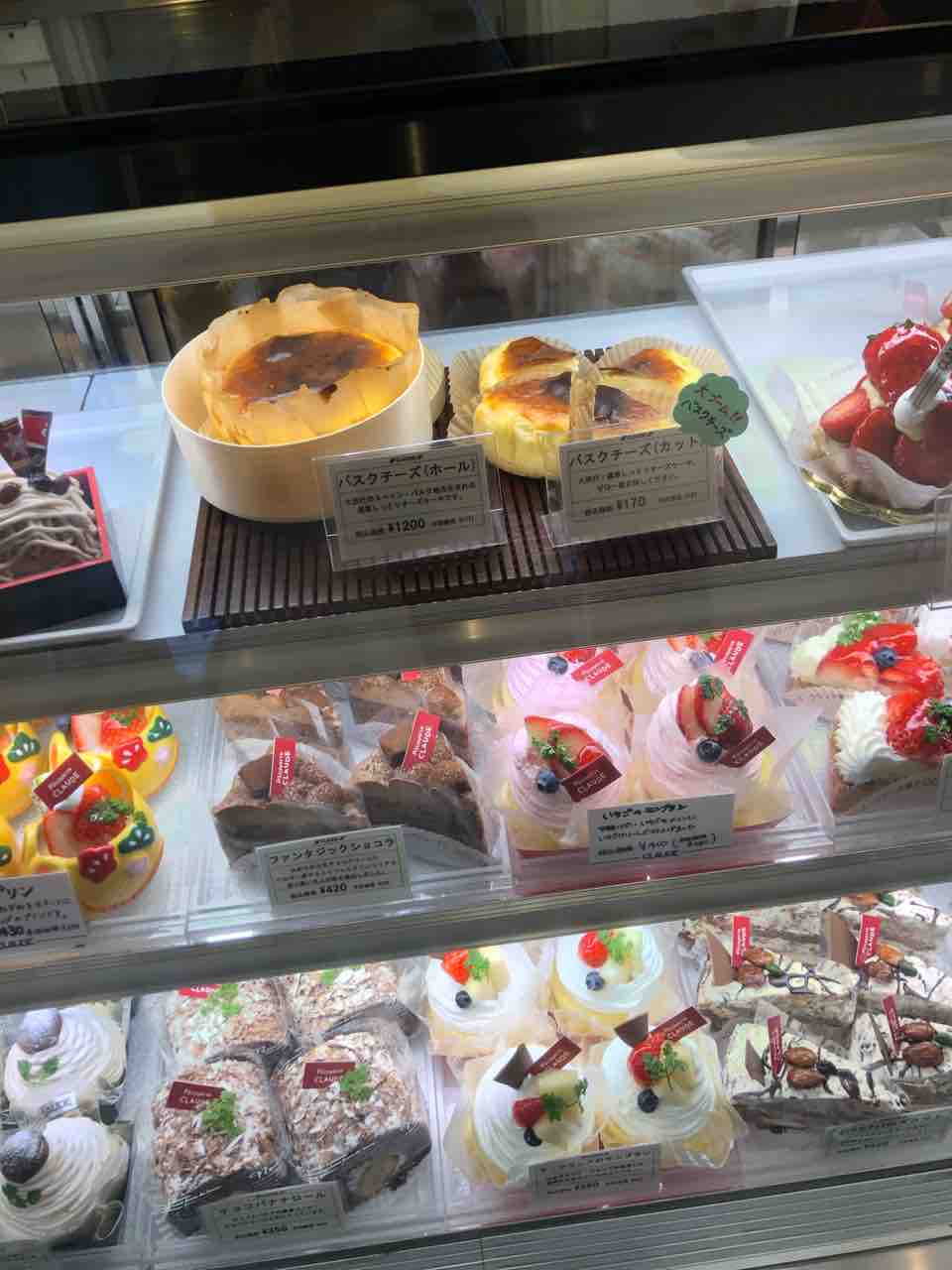 バスクチーズケーキ 松江クロード はっちの蒸し豚