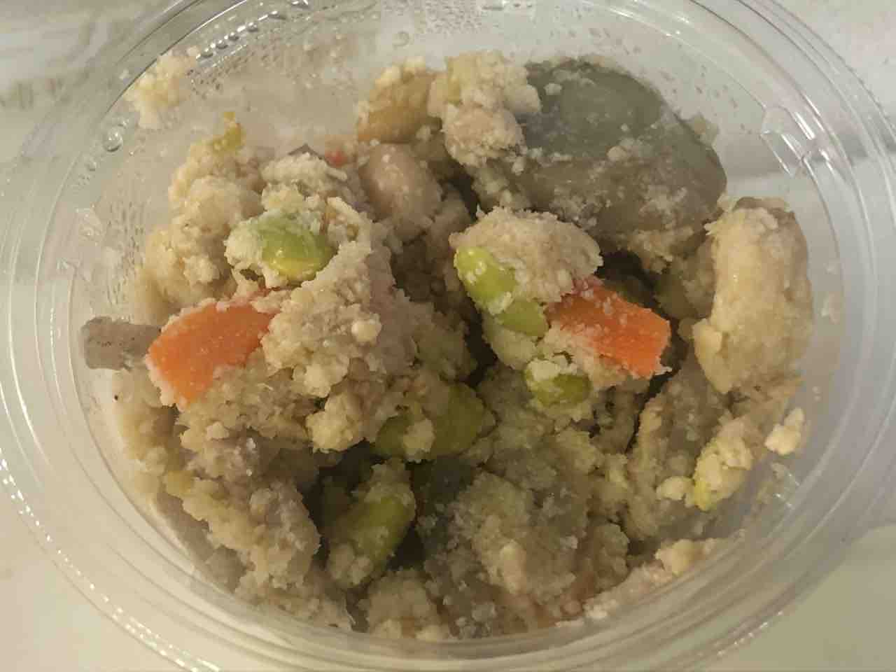 ゴロゴロ具材で健康的 8種具材の卯の花 セブンイレブン はっちの蒸し豚