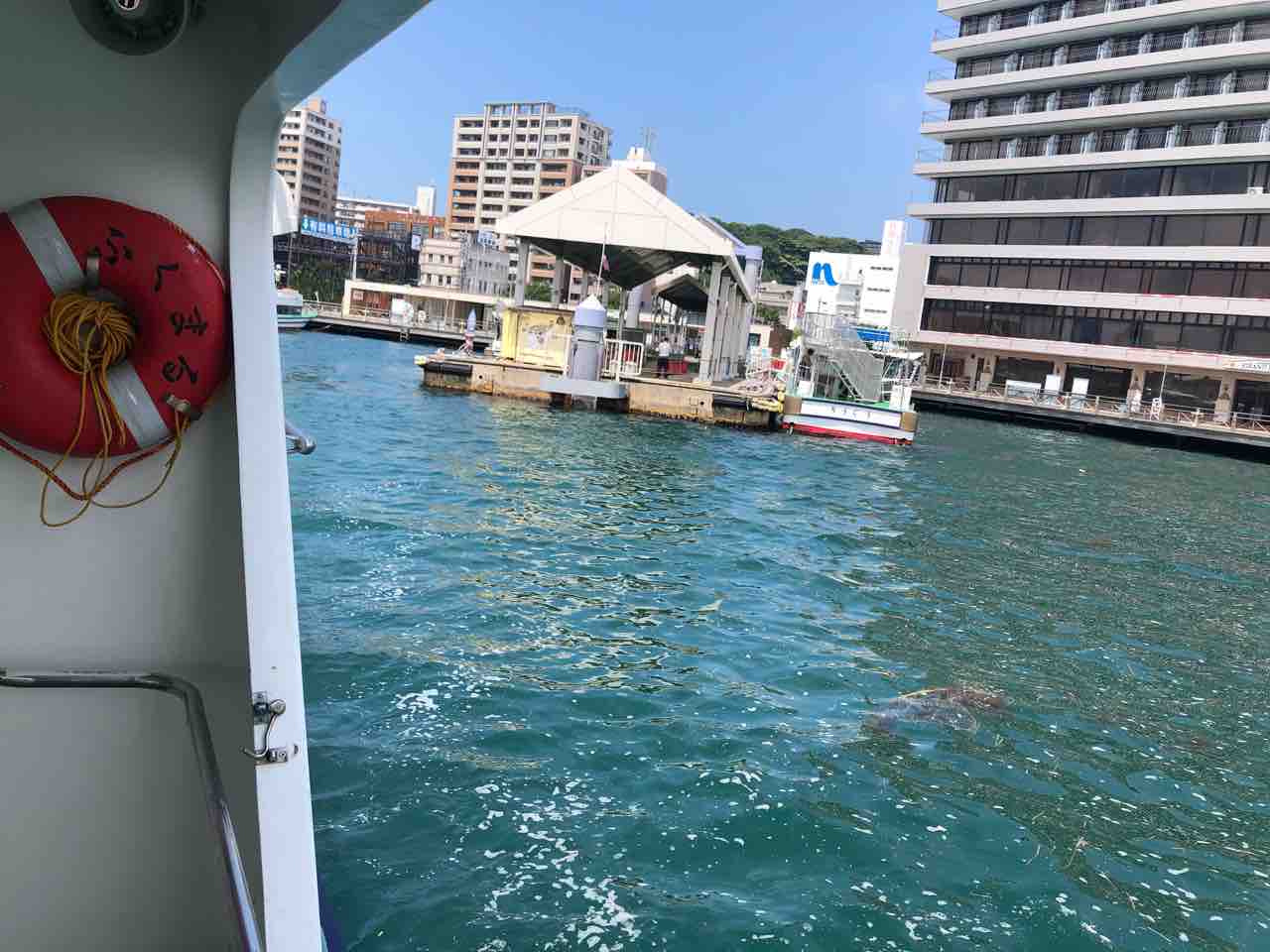 下関から関門海峡を渡り門司港へ 下関市 北九州市 はっちの蒸し豚