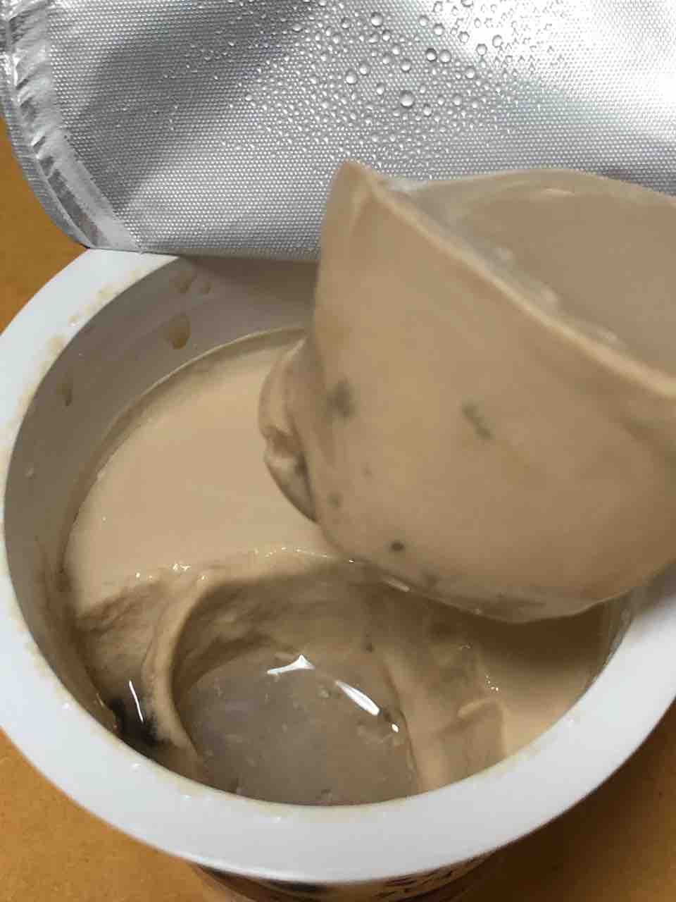 ヨーグルトドルチェ とろけると タピオカミルクティー 明治 はっちの蒸し豚