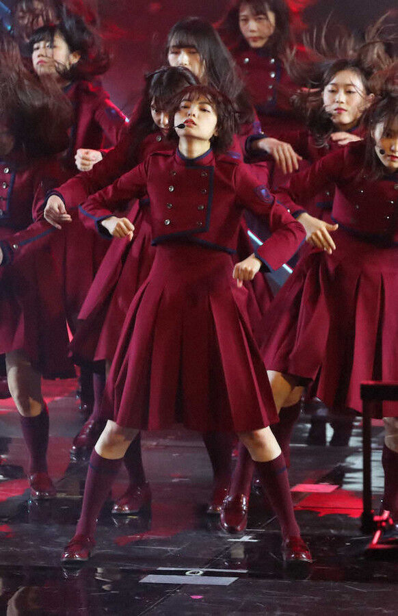 欅坂46 平手友梨奈が電撃脱退で涙 織田奈那と鈴本美愉が卒業 佐藤詩織が活動休止 なぜ もんてぃ ぱいそん