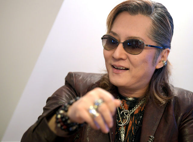コブクロ国歌独唱 石井竜也 布袋のコメントには どうかなって思う もんてぃ ぱいそん