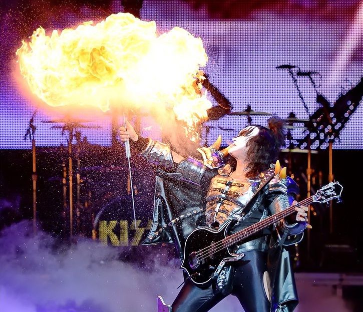 素人 バンドにベースって要らなくね もんてぃ ぱいそん