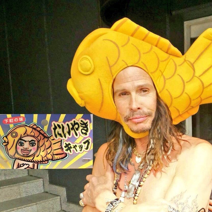 Aerosmithのsteven Tyler たいやきキャップ 姿の写真を公開 もんてぃ ぱいそん Aerosmithのsteven Tyler たいやきキャップ 姿の写真を公開 もんてぃ ぱいそん