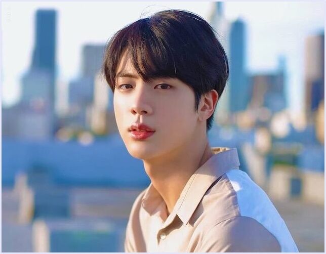 Bts ジンの自撮りはテキトーすぎる Music News 朴 Bts ジンの自撮りはテキトーすぎる Music News 朴