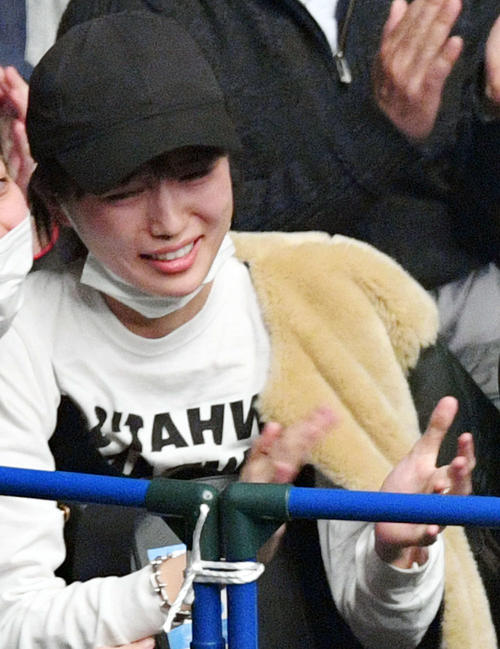 格闘技 川口春奈が来た 交際中の矢地祐介逆転ko勝ちに涙 Music Stadium24 格闘技 川口春奈が来た 交際中の矢地祐介逆転ko勝ちに涙 Music Stadium24