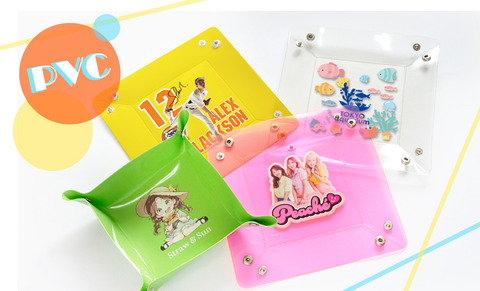 キャラクターがフルカラー印刷されたオリジナルPVCトレイの制作例