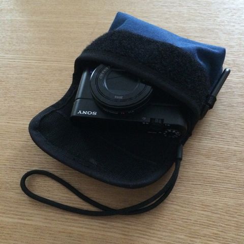 Rx100m3のカメラケース じょっぴんからんと