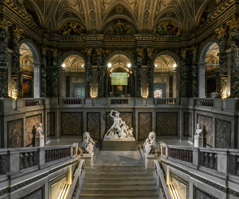 Kunsthistorisches_Museum_Wien,_Prunkstiege
