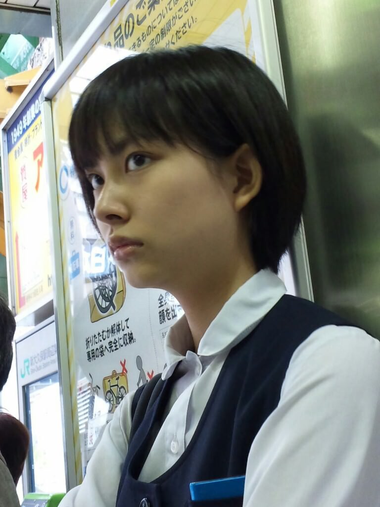 【朗報】ガチでボーイッシュ美少女jkが発見される、これ女子にもモテる顔だろ 阪神タイガースちゃんねる 