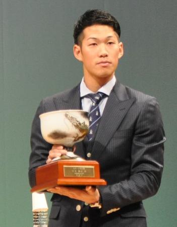20171202-00067648-nksports-000-6-view