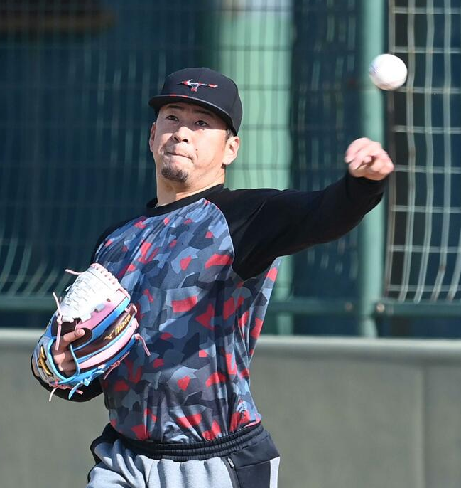 阪神“なべじい”渡辺雄　オフも手応え上々　体重３キロ増で球速アップだ