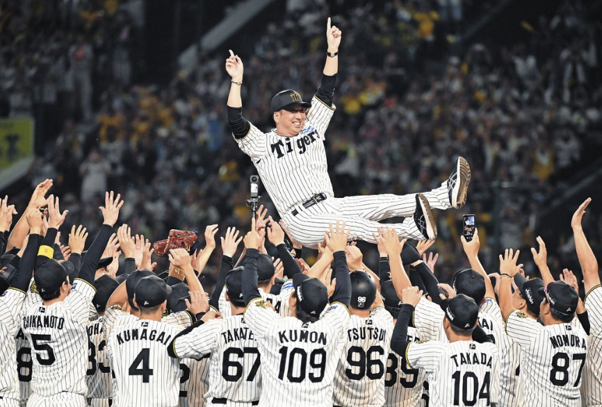 阪神、胴上げは最悪移動日wwwwwwwwwwww
