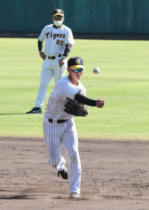 【阪神】岡田監督「木浪はええよ　非常にええよ、木浪な。木浪とかでもチャンスあるわな、おーん」