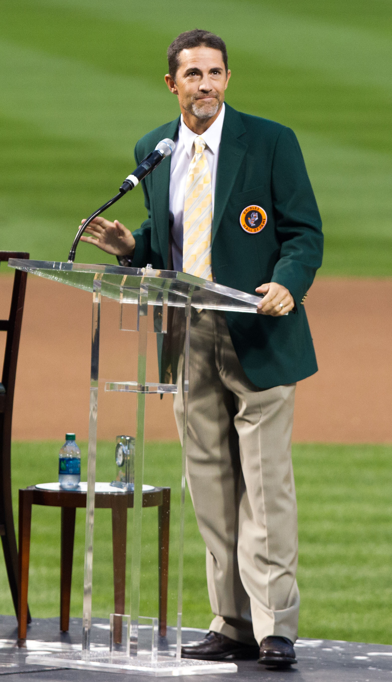 Mike_Mussina,_Baltimore_Orioles_Hall_of_Fame_ceremony