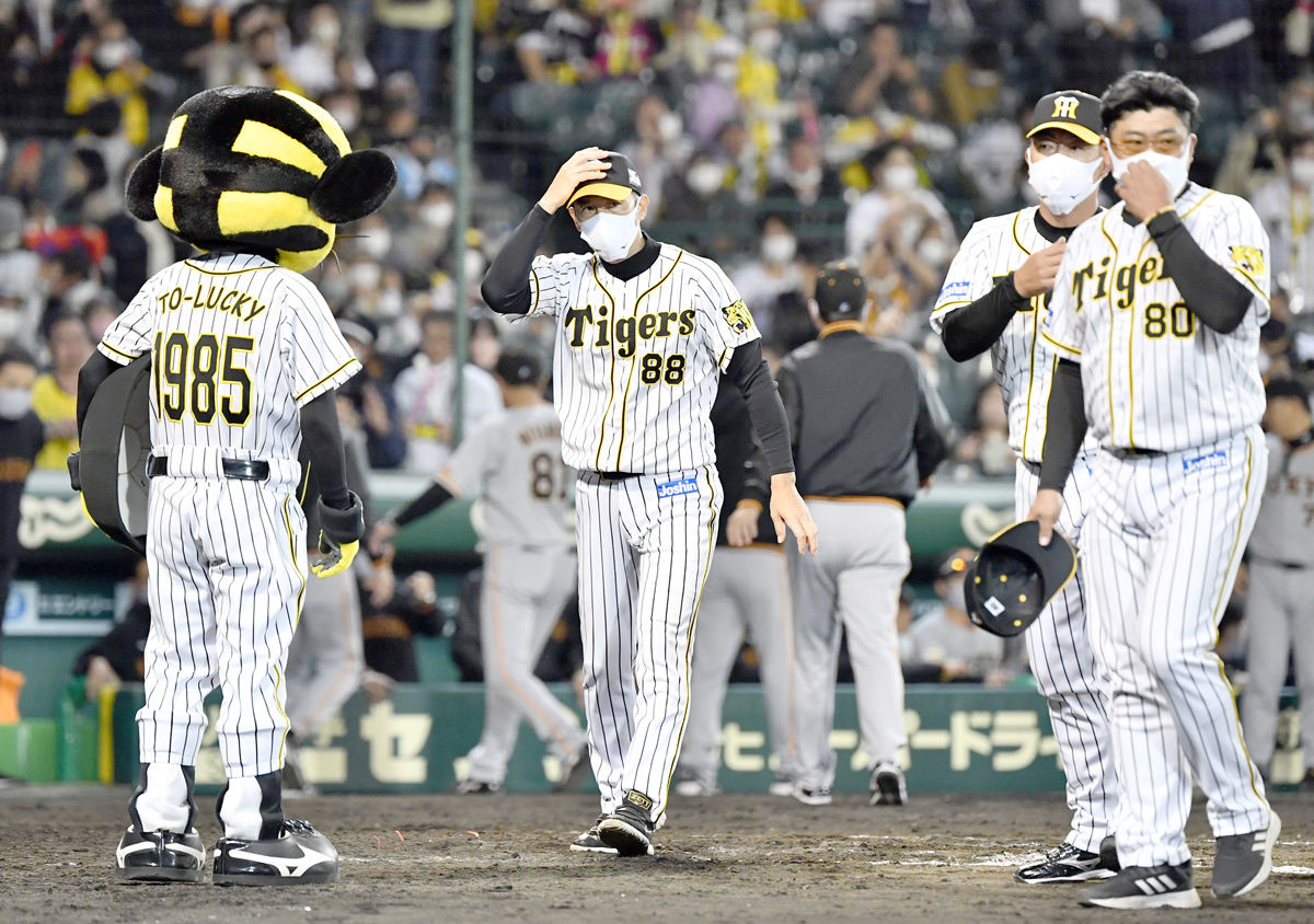 【東スポ】「これでは何度やっても巨人に勝てない」伊勢孝夫氏が矢野阪神の敗因を指摘