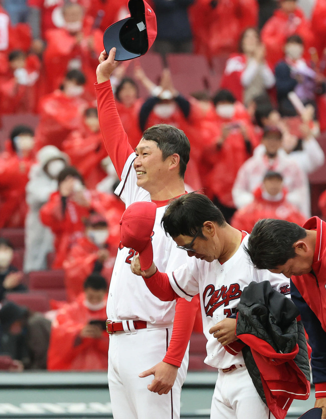 新井「ついに1位に1位に1位に1位に！」