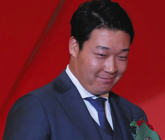 柳田、岡本、大山の四年目の成績を並べたら今年佐藤が覚醒する予感しかしない！！！