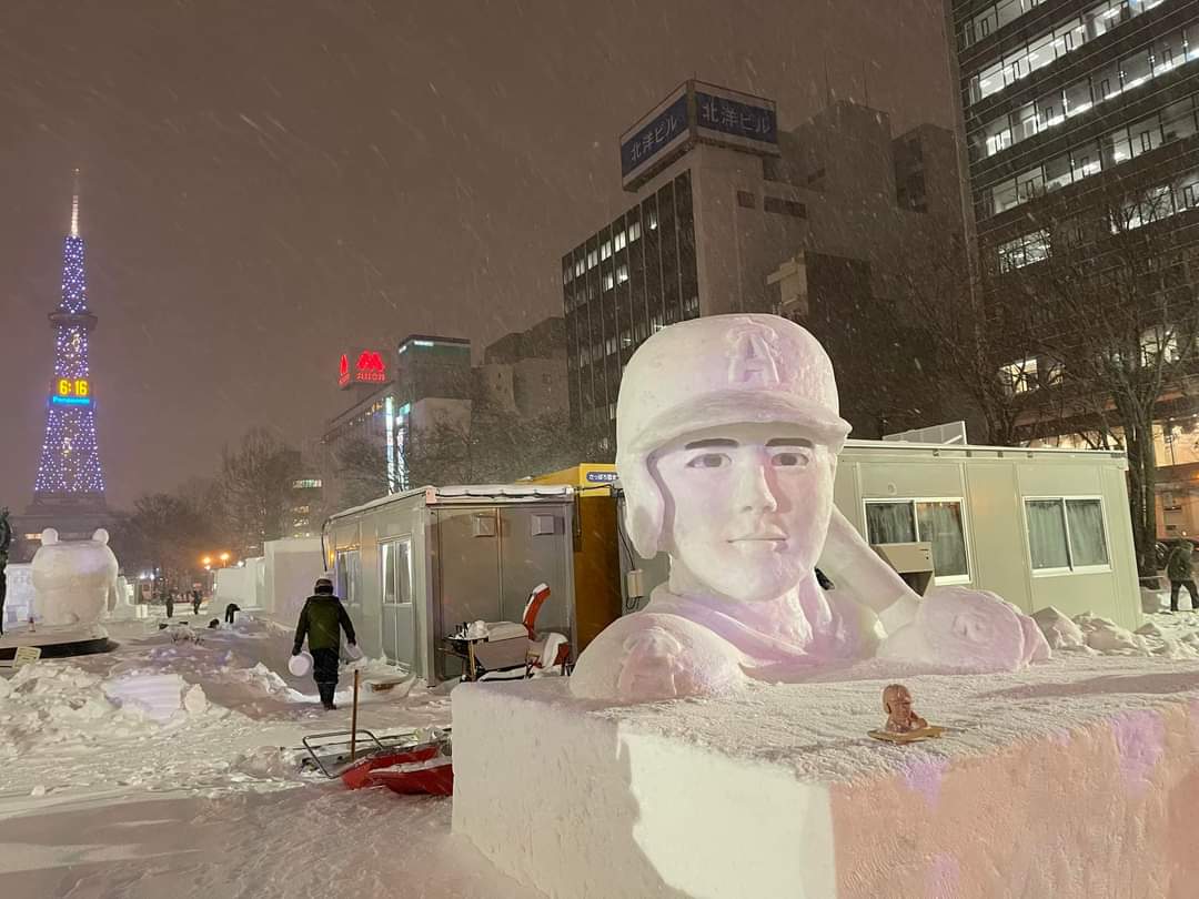 【画像】札幌雪まつりの大谷翔平ｗｗｗｗｗｗｗｗｗｗｗｗｗｗｗｗ