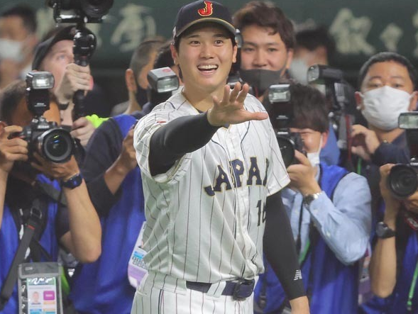 大谷さんニューバランスとの契約が50億円だった…