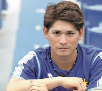 【悲報】DeNAの神里、野球人生を賭けたバックホームだった