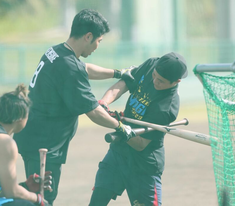 阪神・木浪聖也、遊撃レギュラー奪取へ〝あの手この手〟ソフトバンク・近藤の金言　手打ち改善へ