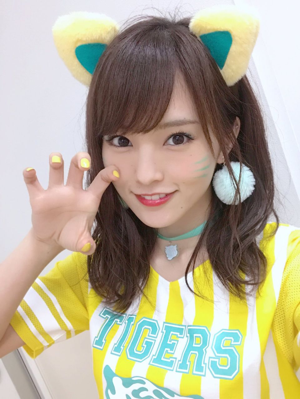 【動画】山本彩、国歌斉唱で甲子園に美声を響かせるｗｗｗ