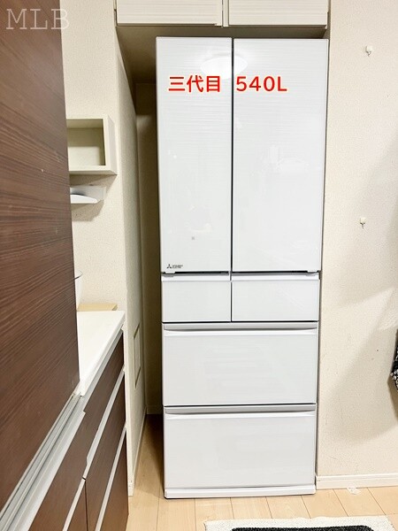 【値下げ】ミニ冷蔵庫とシンデレラフィット棚 楽天市場】【5/4まで！最大3,500円OFFクーポン配布中】 小型冷蔵庫