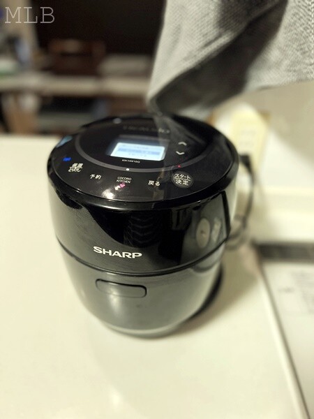てっちゃん様】SHARPホットクック KN-HW-24E-W 2.4 惜しく てっちゃん様】SHARPホットクック KN-HW-24E-W 2.4 惜しく