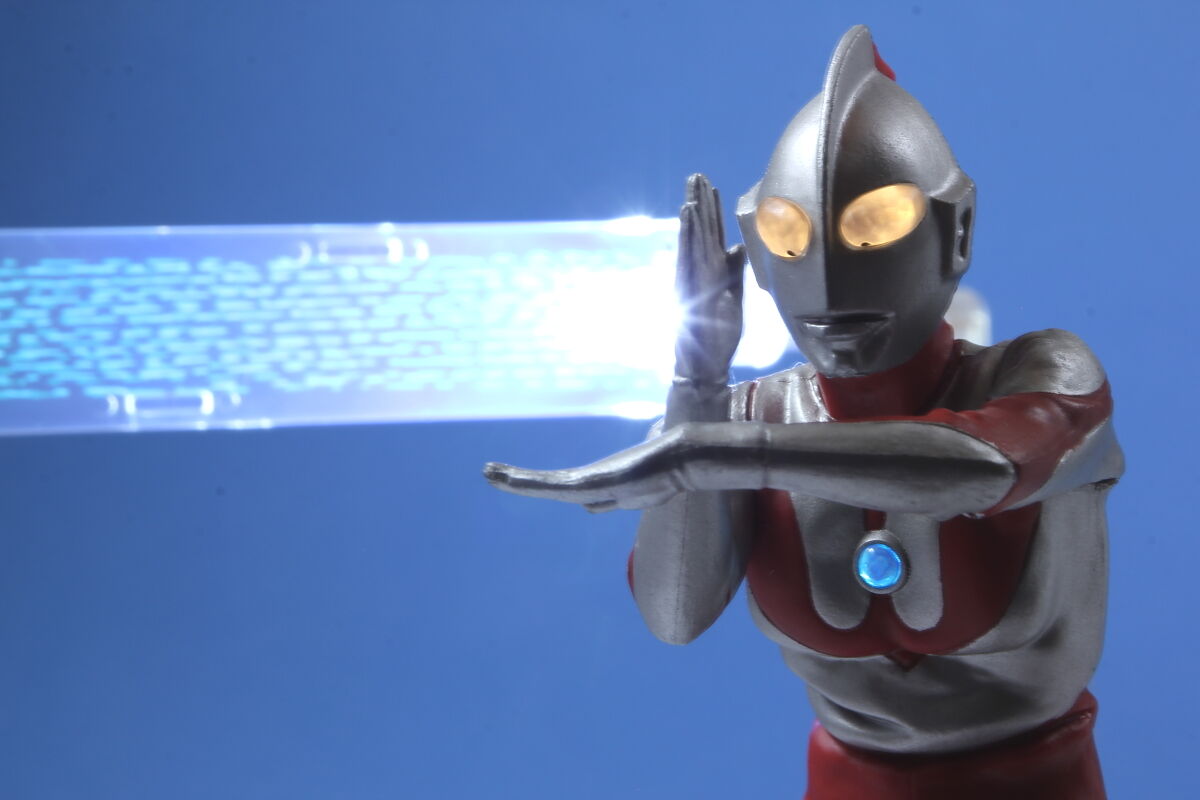 気質アップ ヒカルナルエフェクトウルトラマン壱 Amazon - poumonquebec.ca