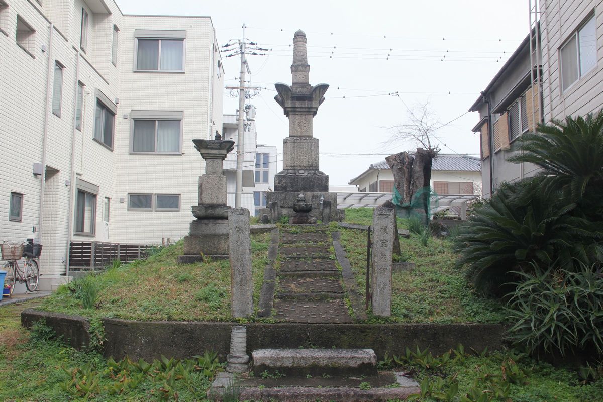方違神社の参道 西高野街道 榎元 三国ヶ丘 堺区 エナガ先生の講義メモ